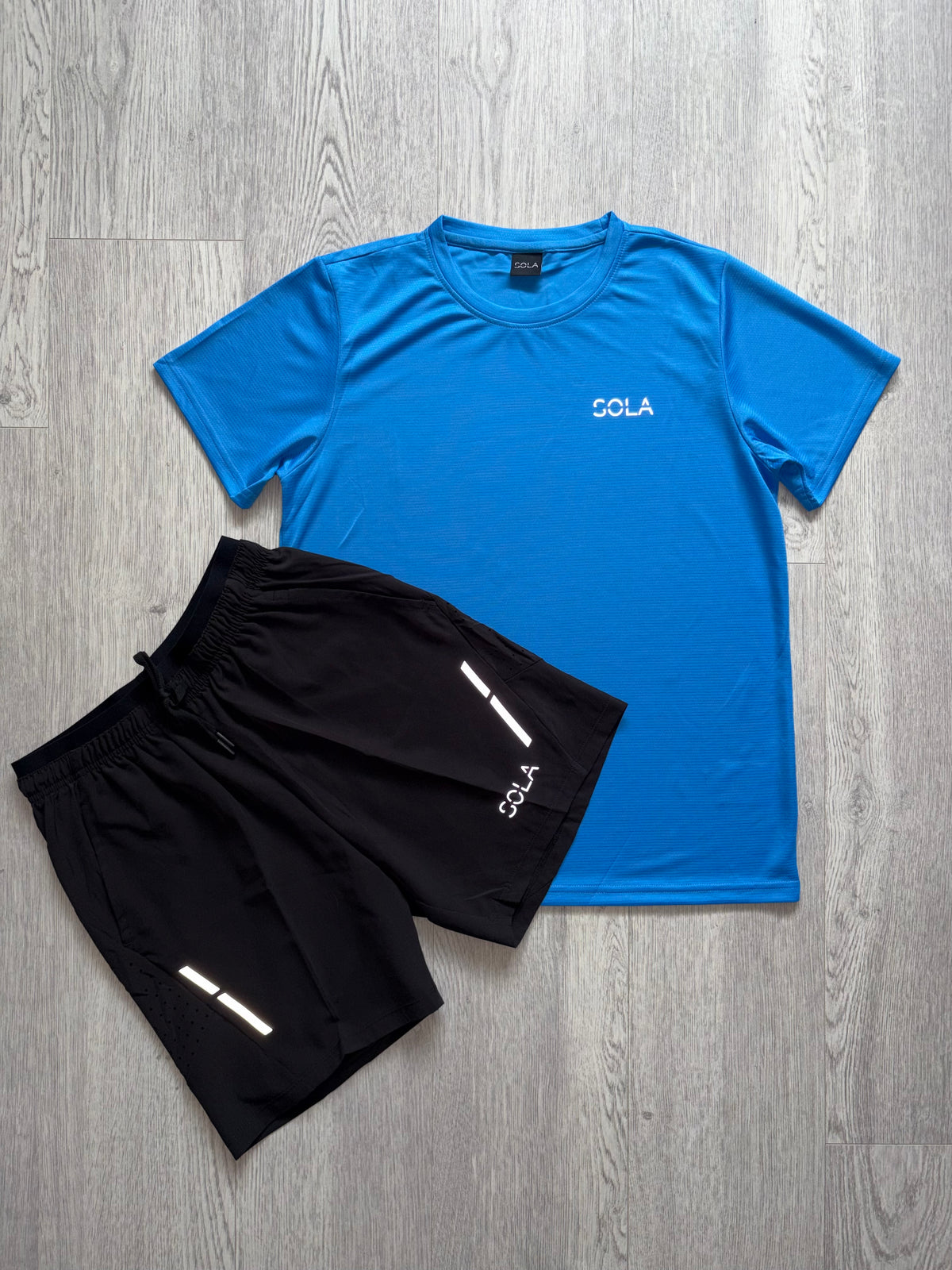 Motion/Active Set in Electric Blue