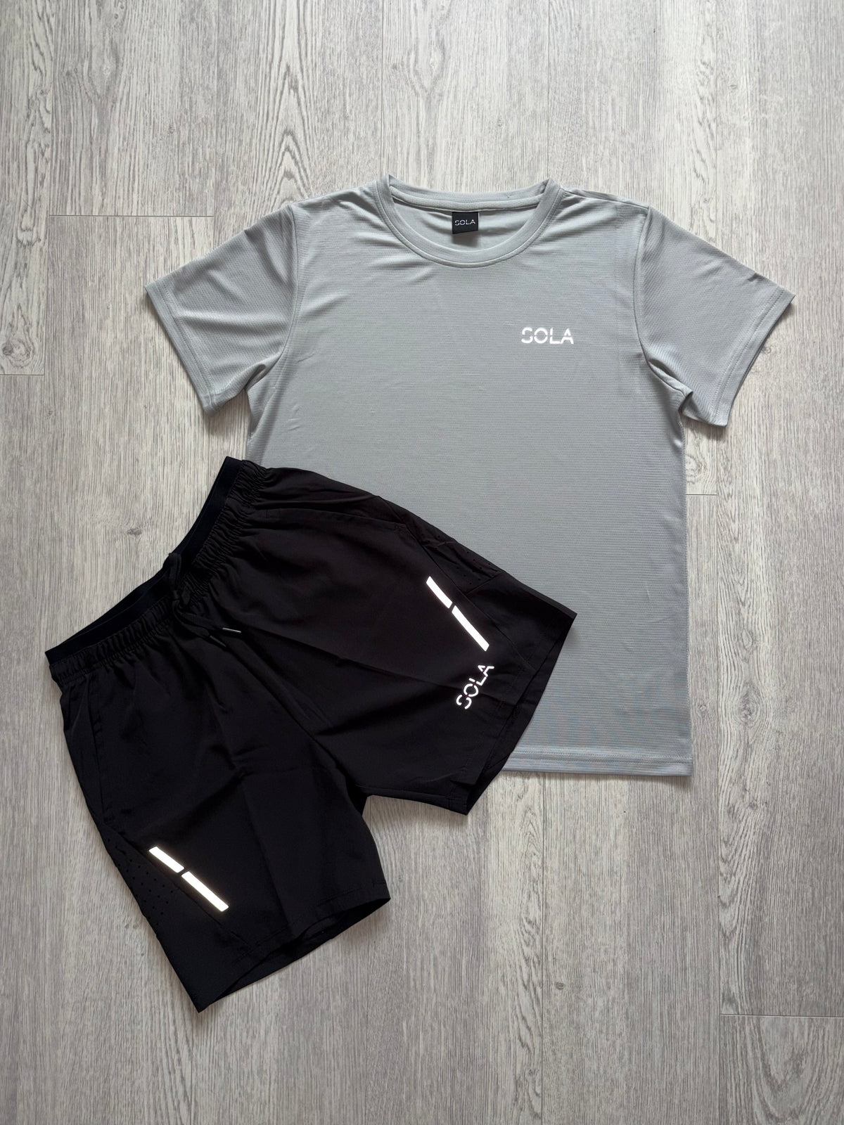 Motion/Active Set in Grey