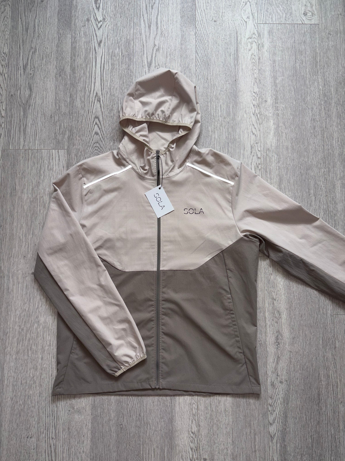 Areo Jacket in Stone/Mocha